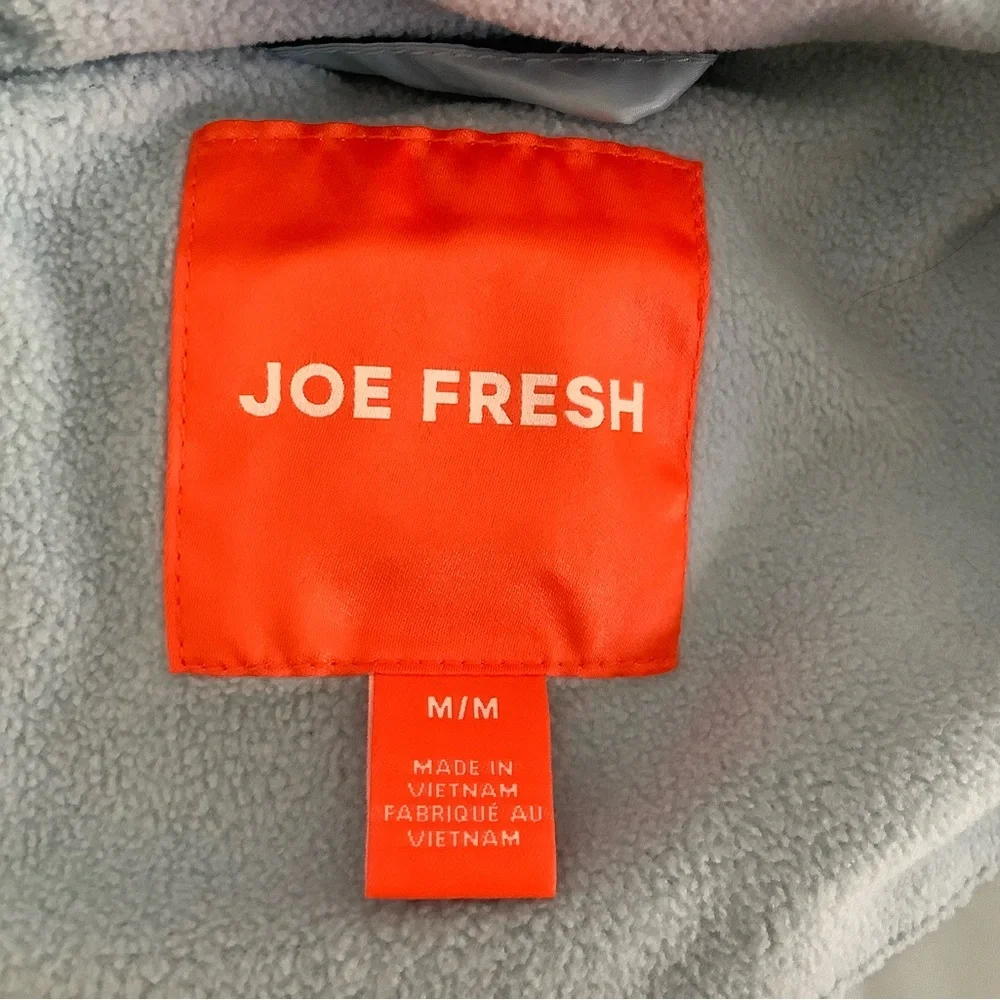 Joe Fresh, baby blue women’s puffer jacket, winter coat. Sz Med. - Picture 11 of 12